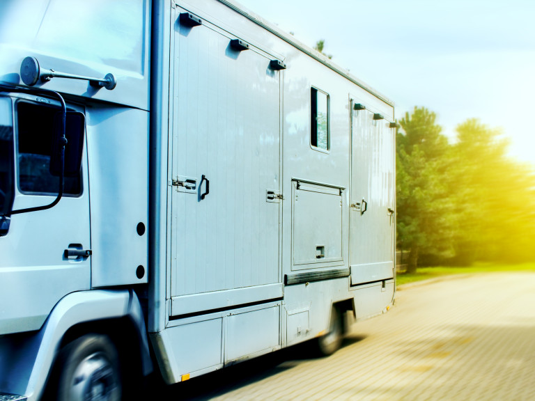 horse trucks and trailers