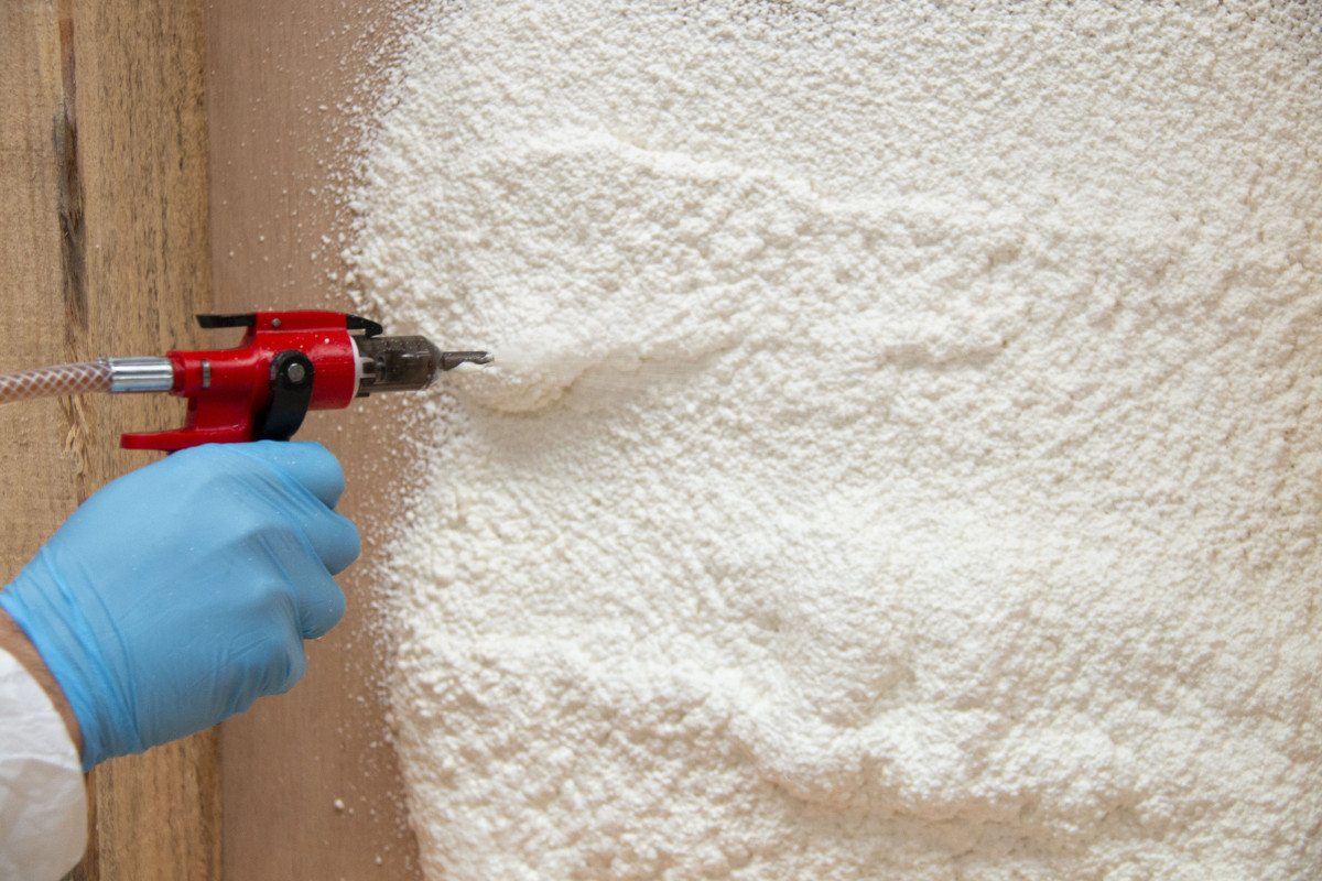 prefab housing foam spraying